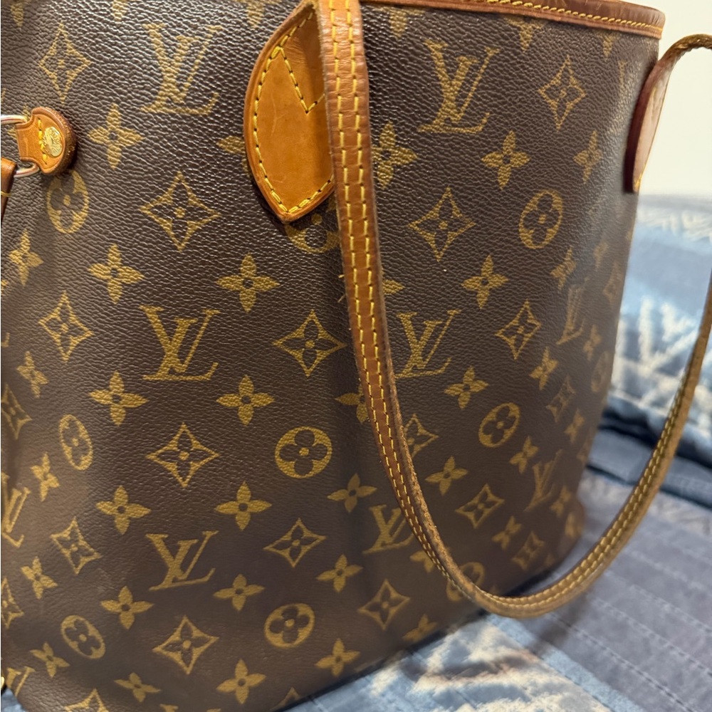 AUTHENTIC Louis Vuitton Rare Mimosa Yellow Lining Neverfull MM - Picture 8 of 15